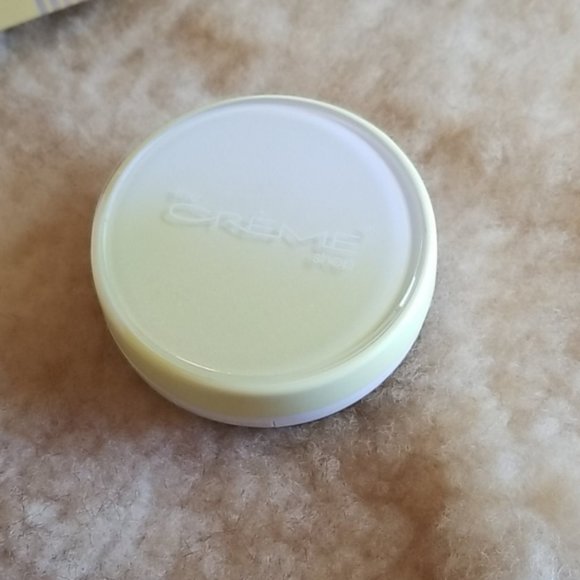 The Creme Shop "Clean Canvas" color correcting cushion primer - Picture 2 of 5